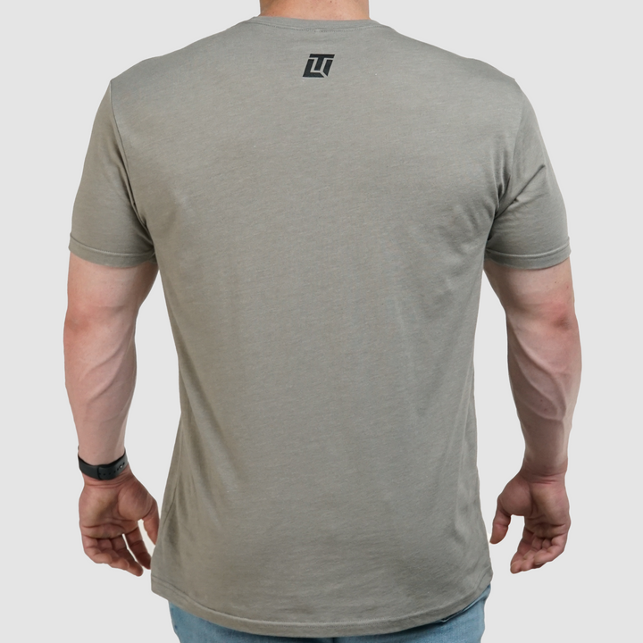 Grey shirt #color_grey